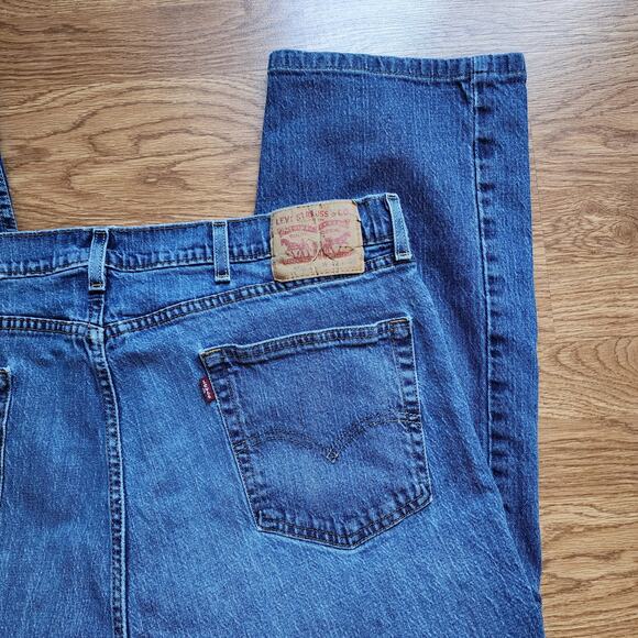Levis 505 Jeans Mens Size 42x30 Blue Medium Wash Straight Leg - Picture 7 of 12